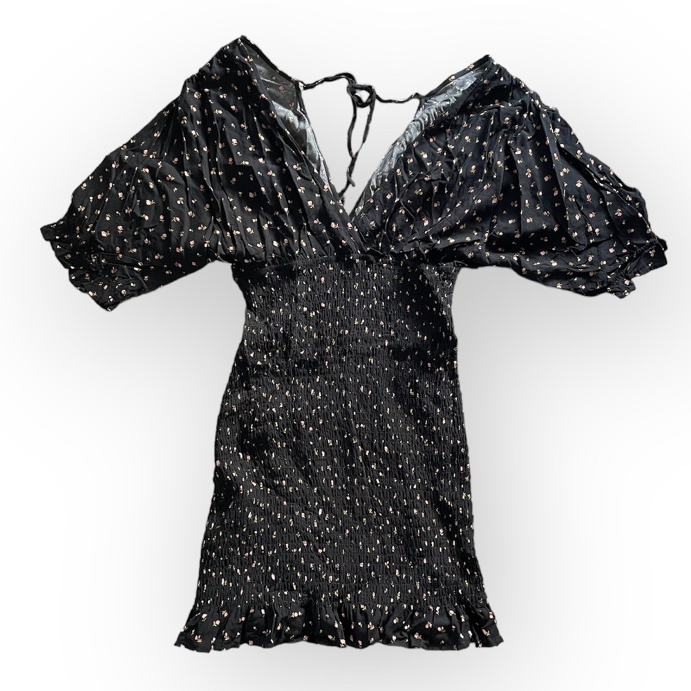Forever 21 Black Floral Smocked Dolman Sleeve Mini Dress Women’s Size US Medium